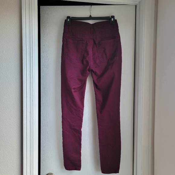 Maroon skinny pants - Picture 5 of 6